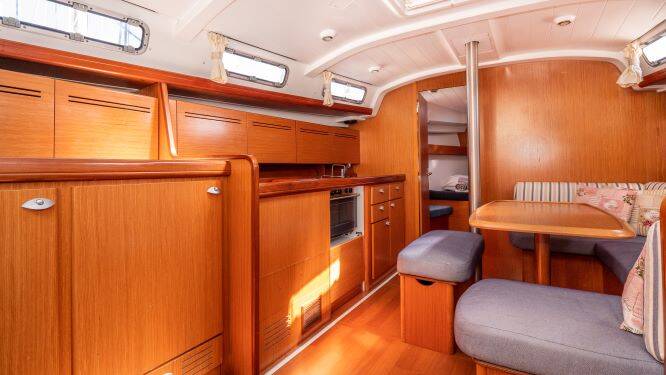 Beneteau 43 ROUALEYN