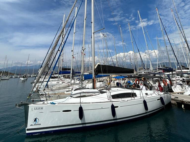 Beneteau 43 • Lilium