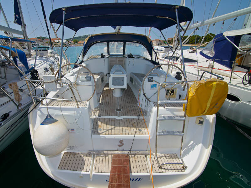 Beneteau Cyclades 39.3 Helena