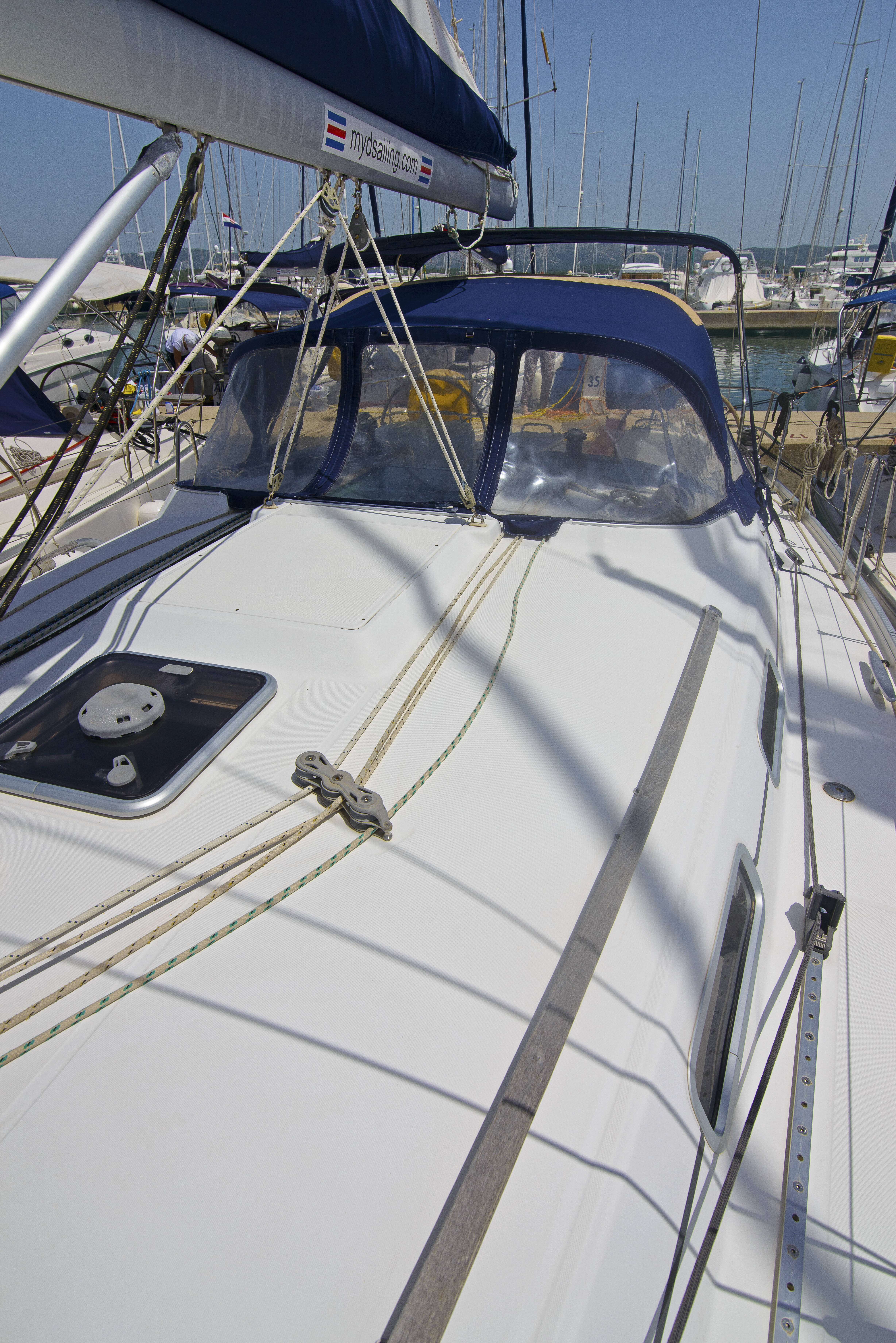 Beneteau Cyclades 39.3 Helena