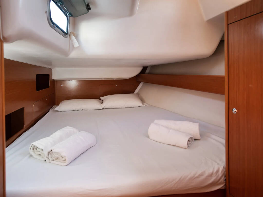 Beneteau Cyclades 43.4 Eloise