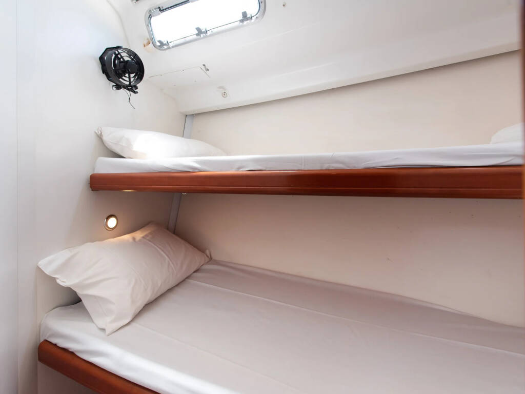 Beneteau Cyclades 43.4 Eloise