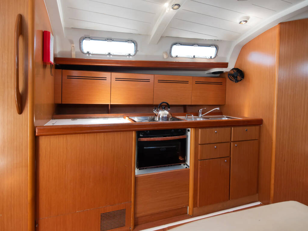 Beneteau Cyclades 43.4 Eloise