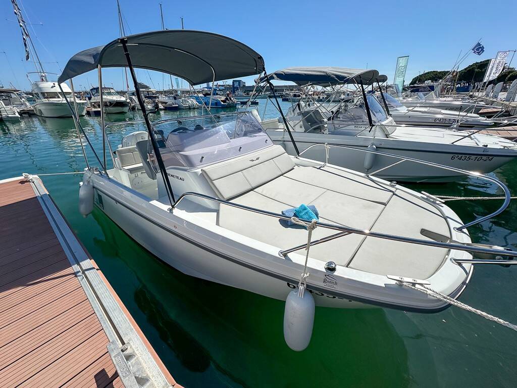 Beneteau Flyer 6 Sundeck PONENT