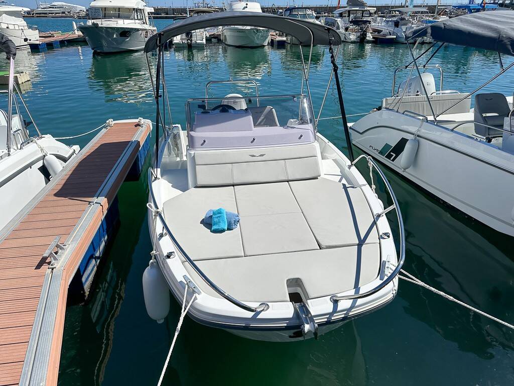 Beneteau Flyer 6 Sundeck PONENT