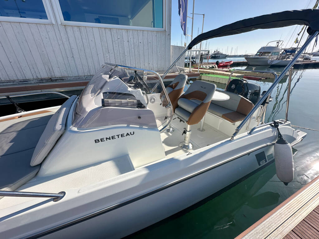 Beneteau Flyer 6 Sundeck LA BOLETA