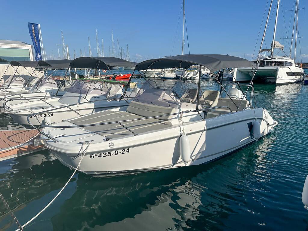 Beneteau Flyer 7 SUNdeck GARBÍ