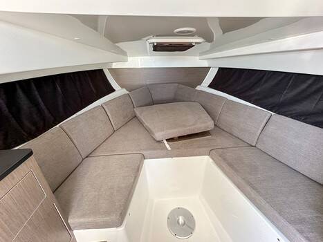Beneteau Flyer 8 Sundeck LLEVANT