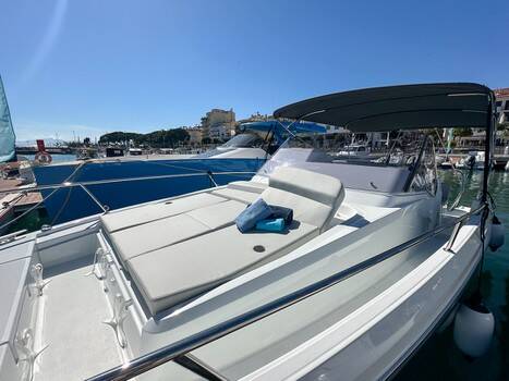 Beneteau Flyer 9 MESTRAL