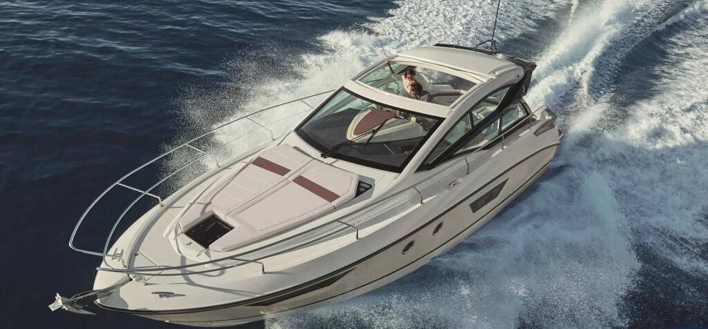 Beneteau GT40 Island Cruise