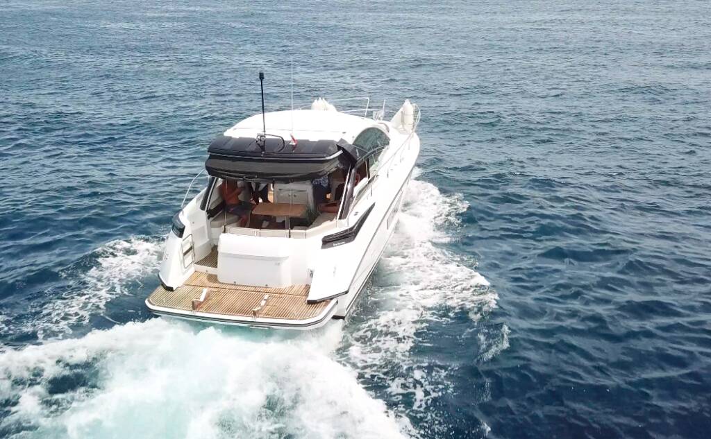 Beneteau GT40 Island Cruise