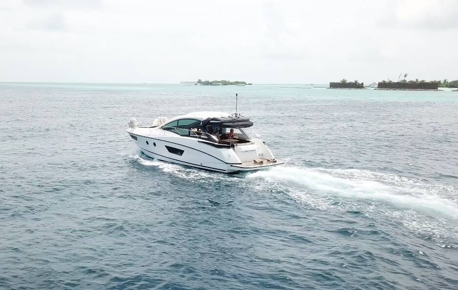 Beneteau GT40 Island Cruise