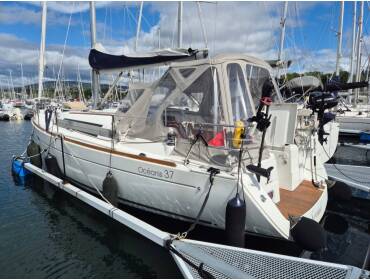 Beneteau Oceanis 37 • Serenade