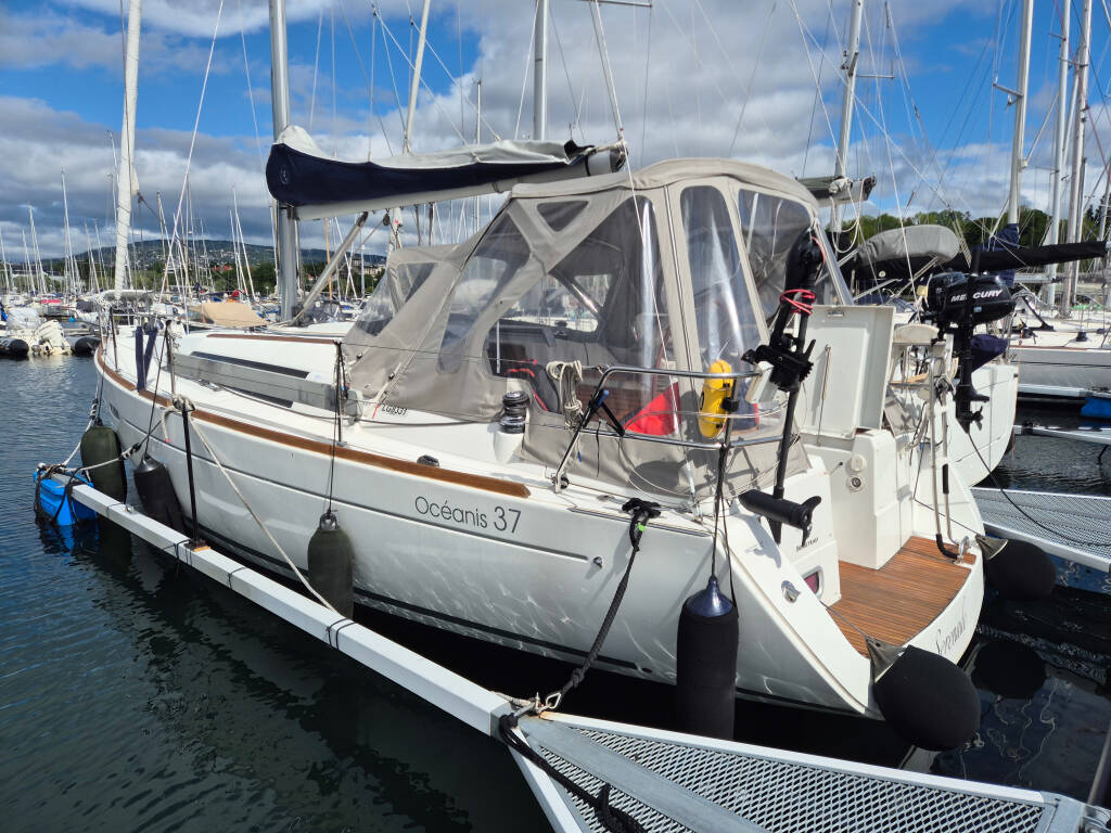 Beneteau Oceanis 37 Serenade