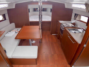 Beneteau Oceanis 38.1 IDA