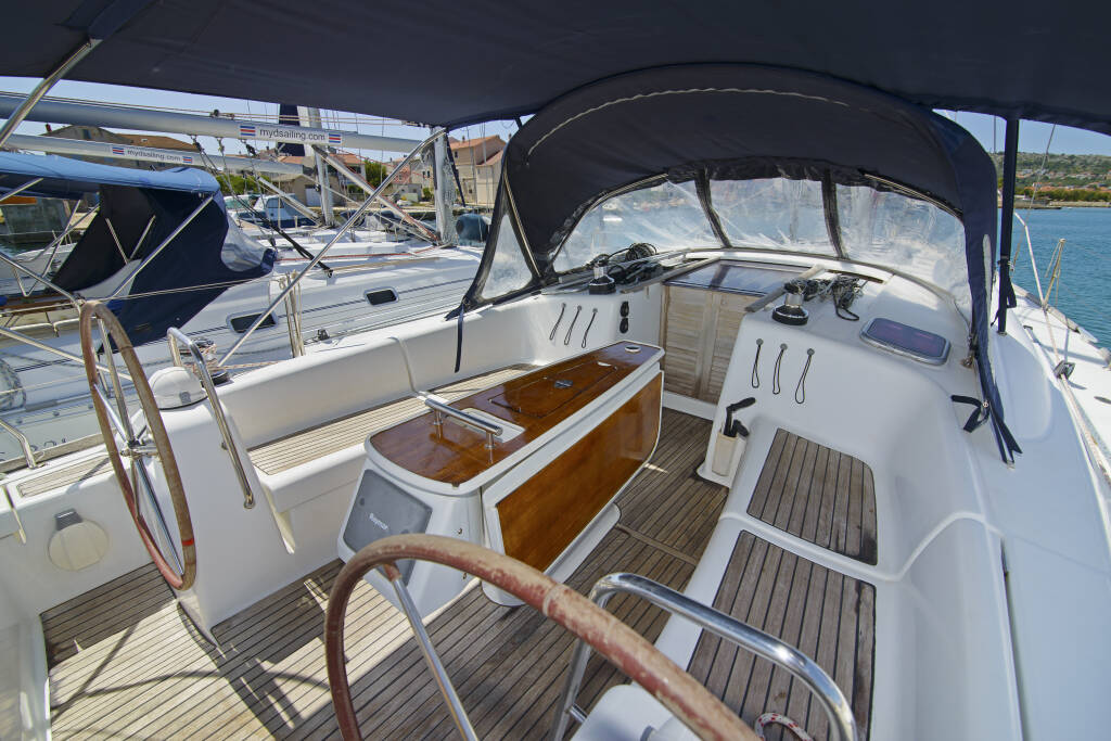 Beneteau Oceanis 43 Mataa