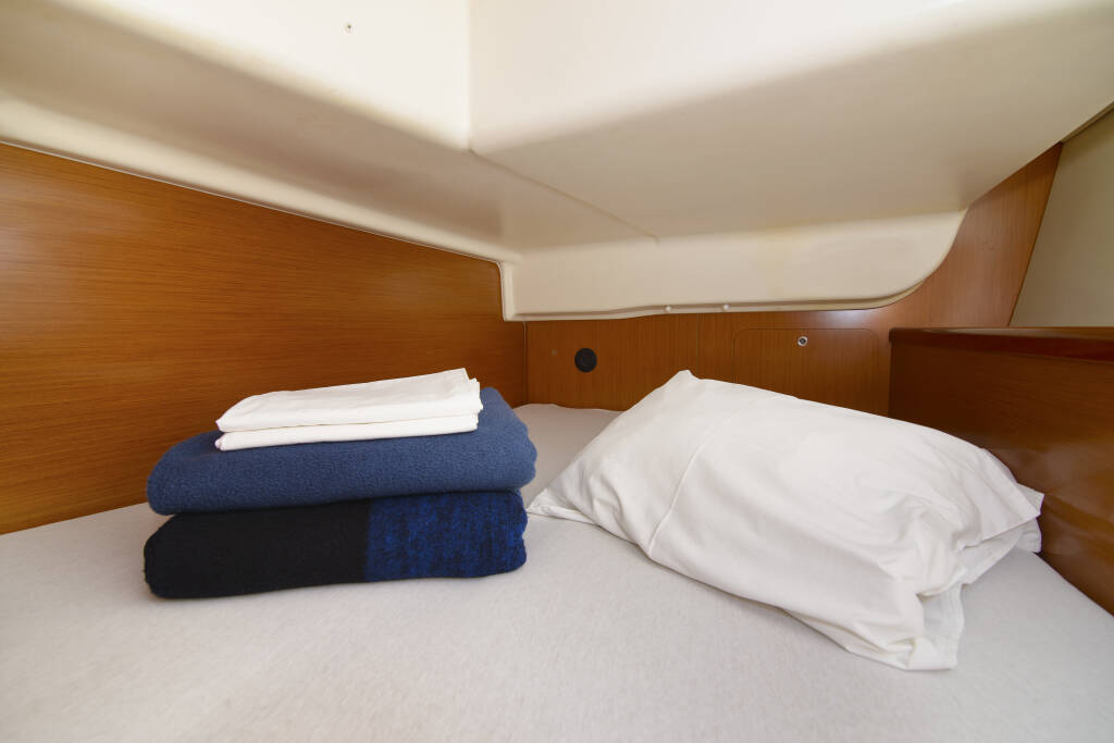 Beneteau Oceanis 43 Mataa
