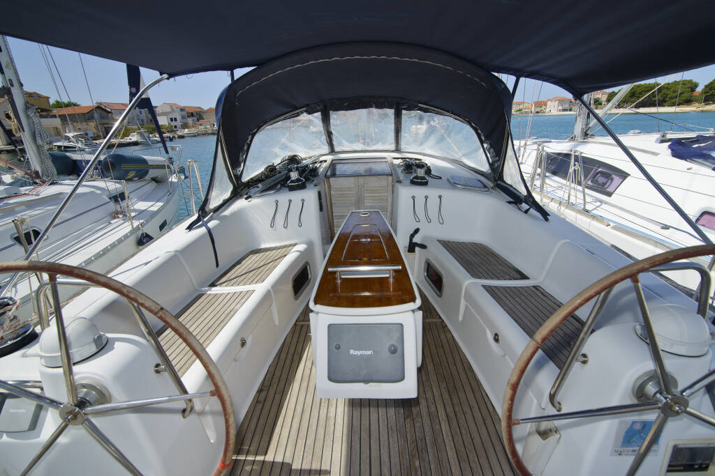 Beneteau Oceanis 43 SAPHISO II