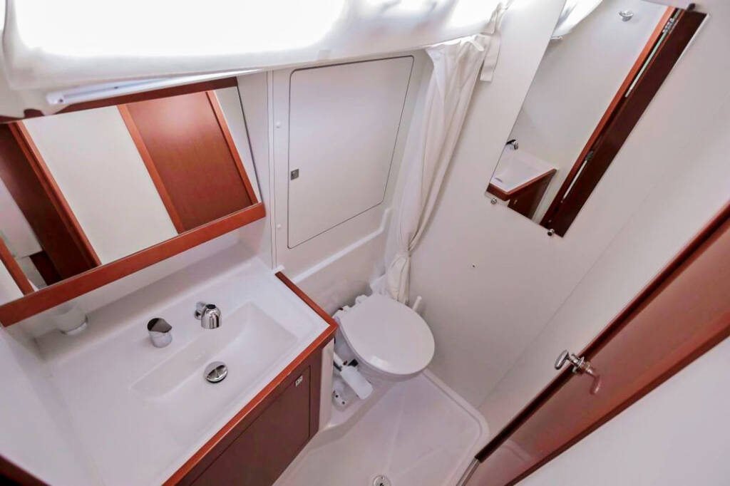 Beneteau Oceanis 48 JACKPOT