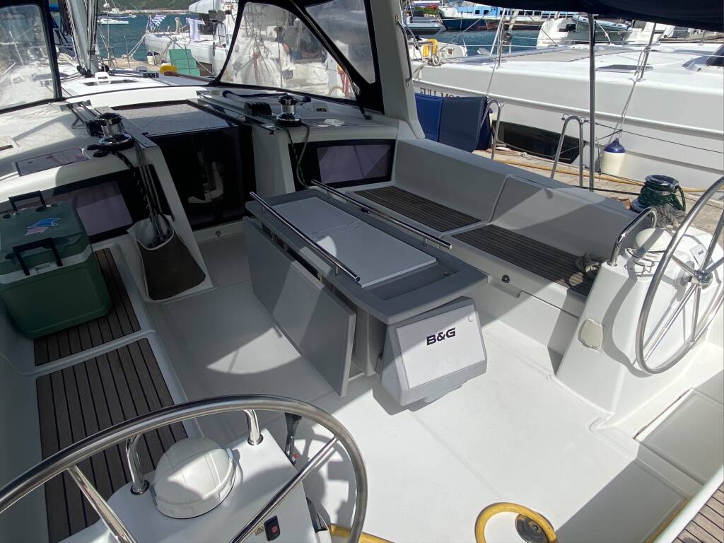 Beneteau Oceanis 48 Marty J