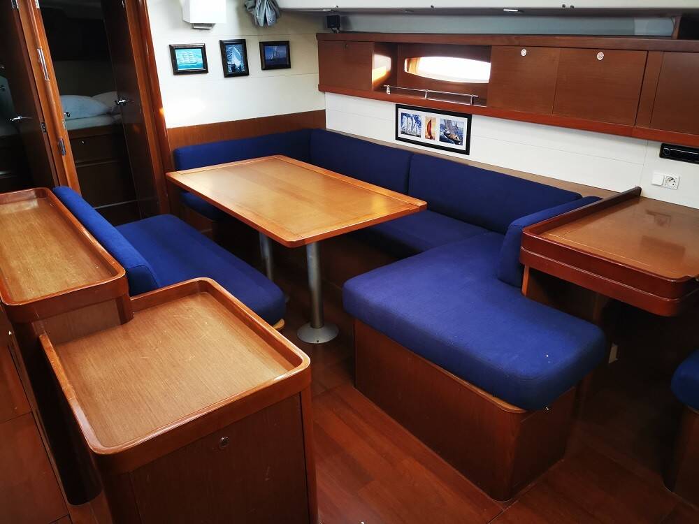 Beneteau Oceanis 50 Family Seladon II