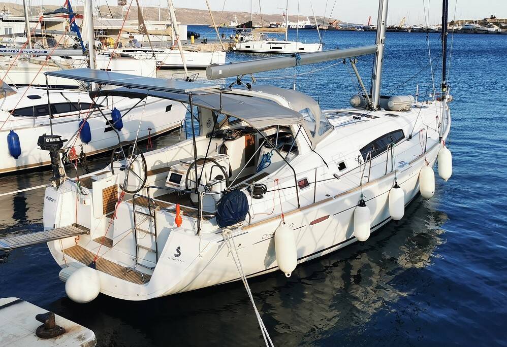 Beneteau Oceanis 50 Family Seladon II