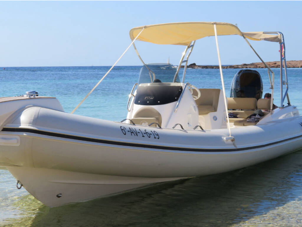 Blackfin Elegance 8 Blanca