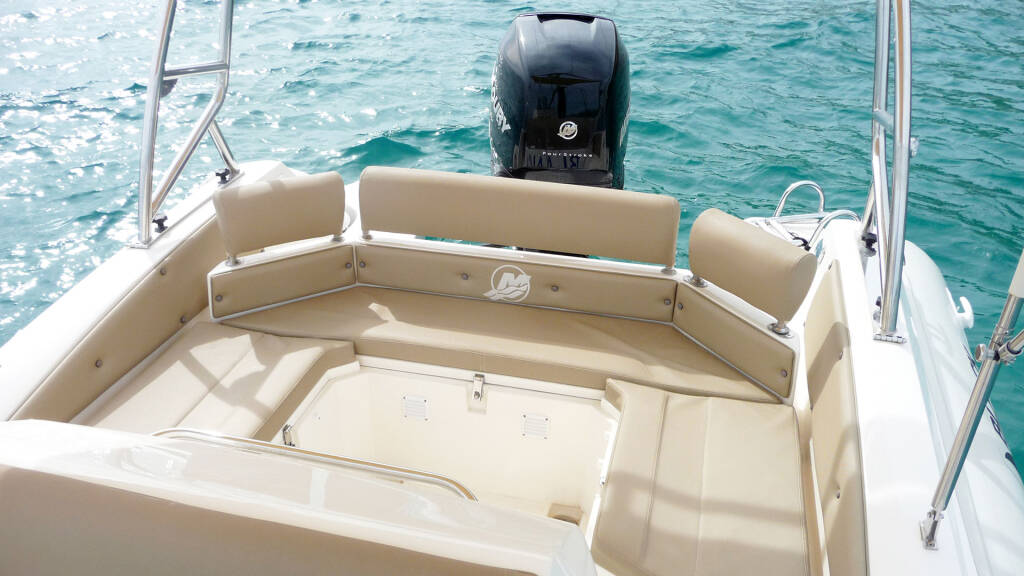 Blackfin Elegance 8 Blanca