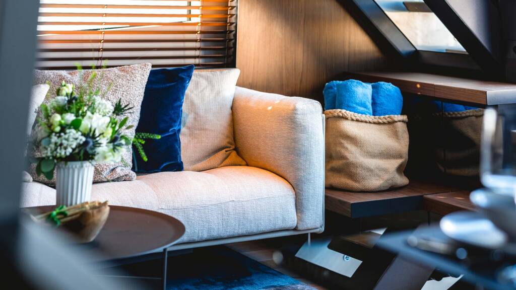 Bluegame BG74 Kimani