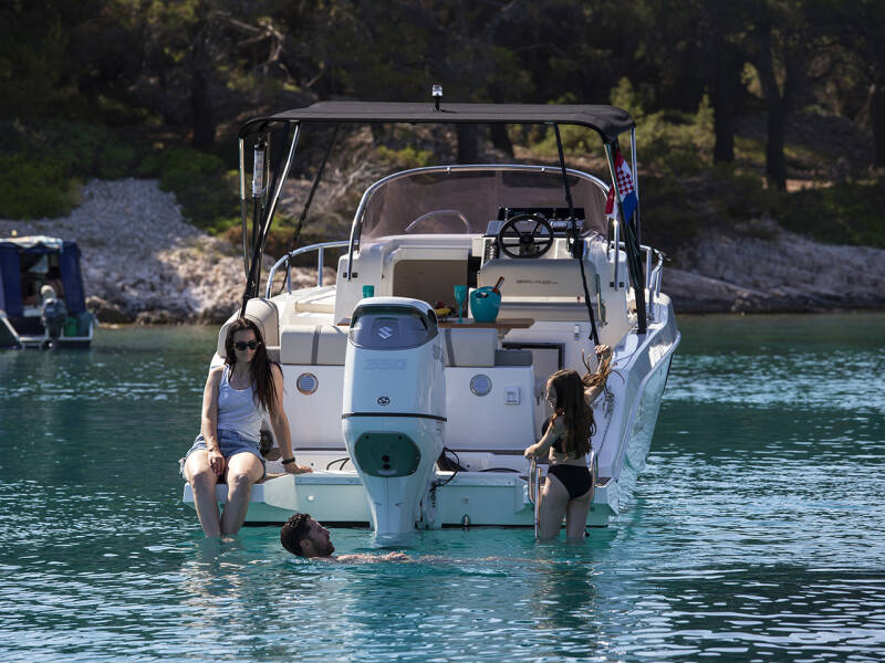 Brava 28 WA Carpaccio