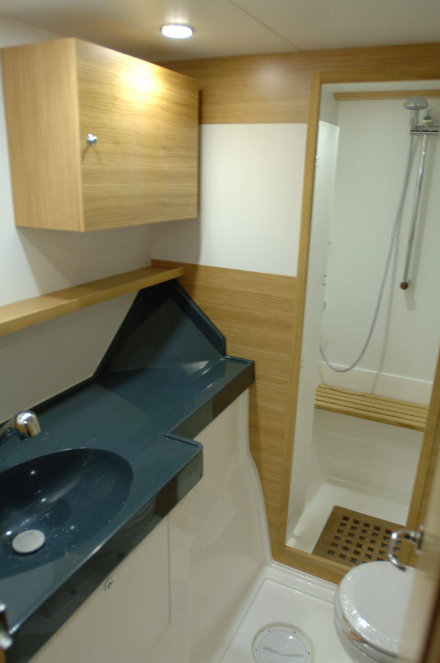C-CAT 37 Amuni'