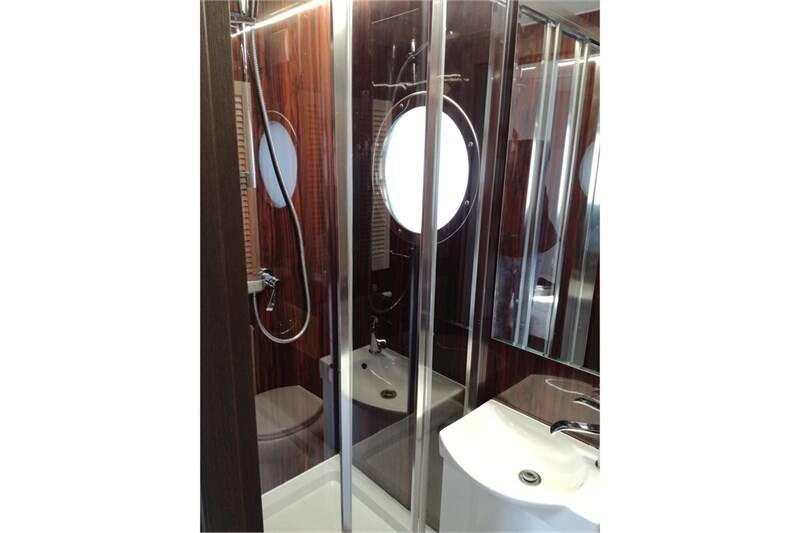 Campi 300 Campi 300 V