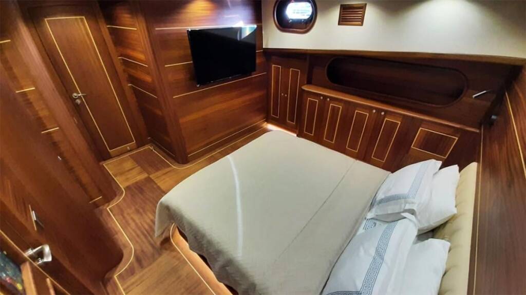 CARPEDIEM CORAL CARPEDIEM CORAL