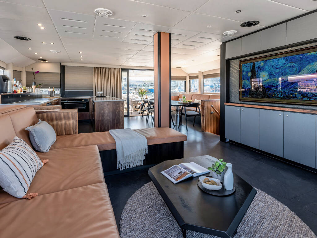 Catamaran J-Yachts HANI I (VAT included - APA 25% not included) 