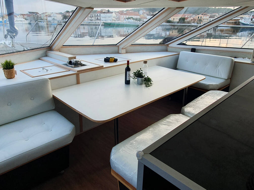 Catamaran  UPWIND (Cabin 5)