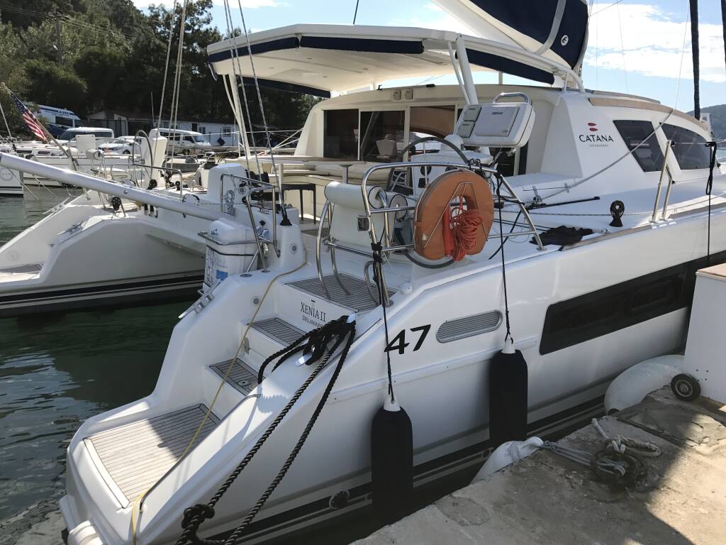 Catana 47 Carbon Xenia II