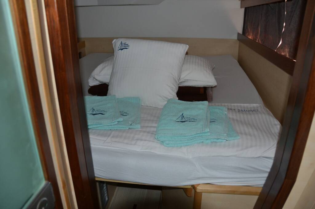 Catana 47 Carbon Xenia II