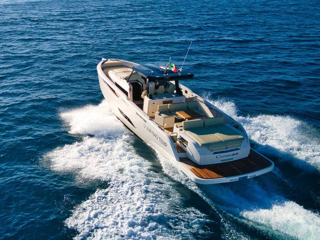 Cayman 380WA Just Icon