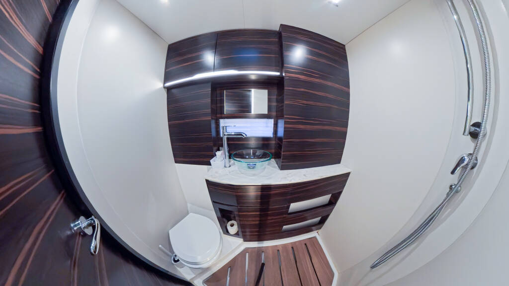 Cervetti 44 Power- Abuzz