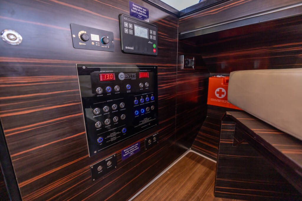 Cervetti 44 Power- Abuzz