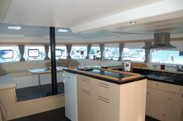 Cocktail Creole Catlante 600  Cabin B06 (RM)