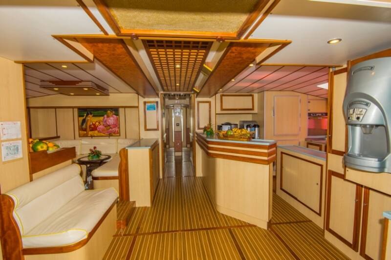 Cocktail Praslin 4-12 Cab.  Cabin G11