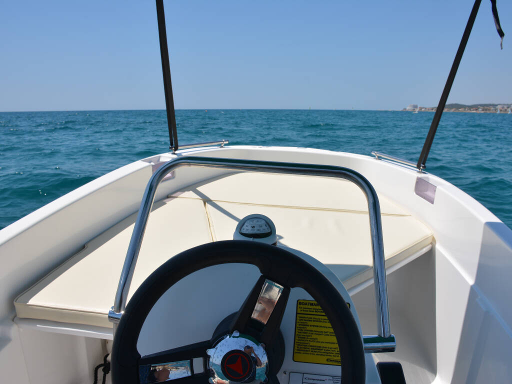 Compass 400 GT Patito