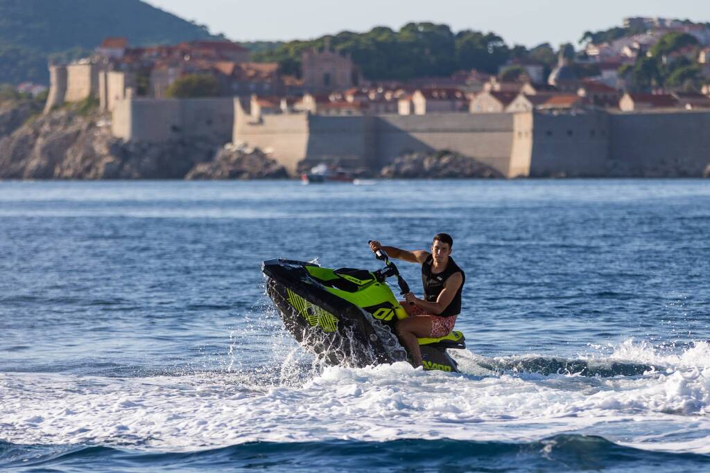 Custom build catamaran Allegra