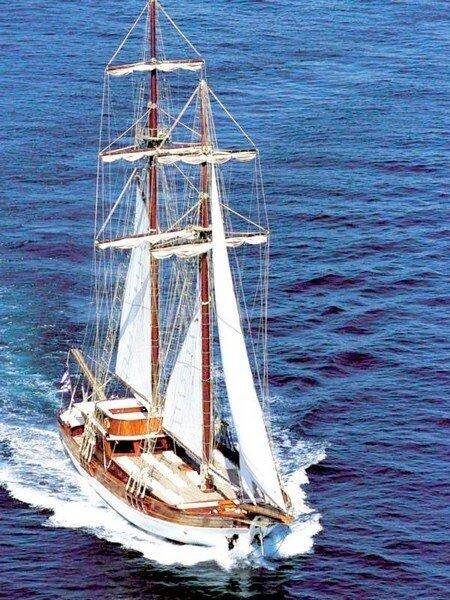 Custom Motor Sailer 124' Matina