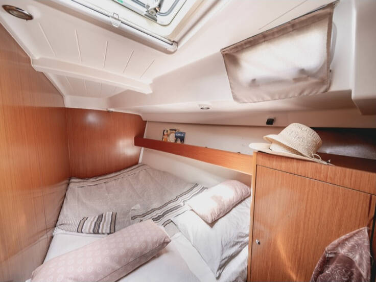Cyclades 50.5 Zorba Cabin 3