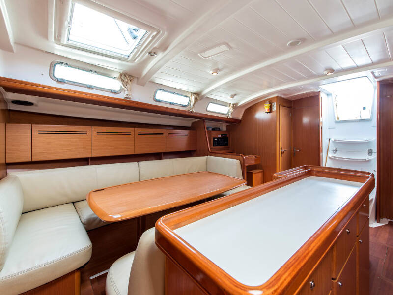 Cyclades 50.5 Zorba Cabin 3