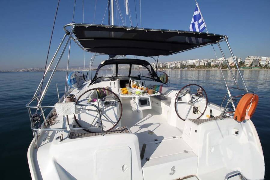 Cyclades 50.5 Lucky Dice