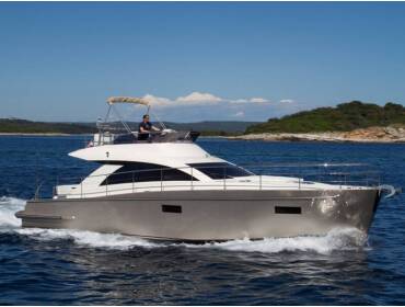 Cyrus 13.8 Flybridge Punta I