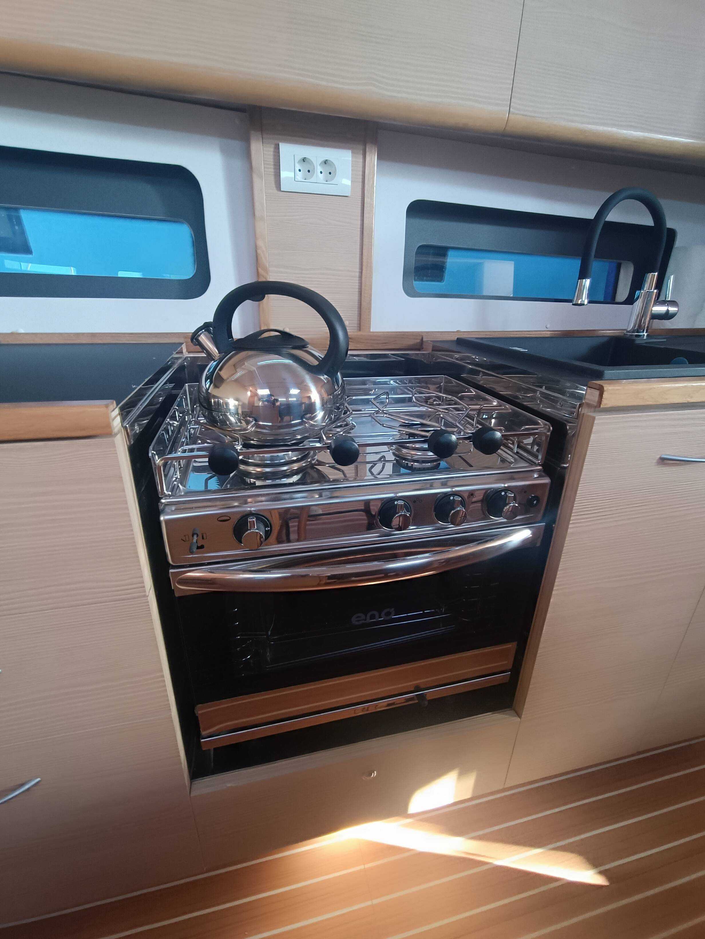 D&D Kufner 50 I. Mila D&D Kufner 50 I.